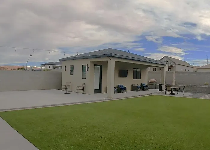 Palms In The Desert Casita Apartamento Page